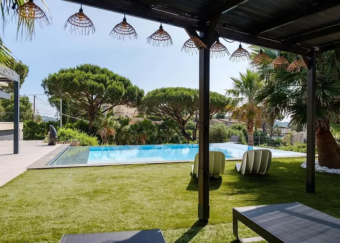 L'hippocampe Panzió 4*